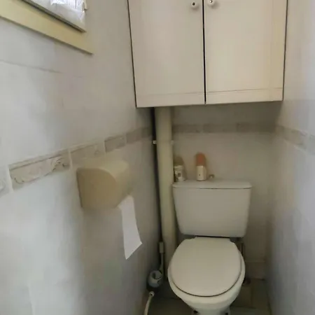 T2 Climatise Avec Piscine Et Parking, Cap D'agde, Pres De La - Fr-1-607-226 Apartment *